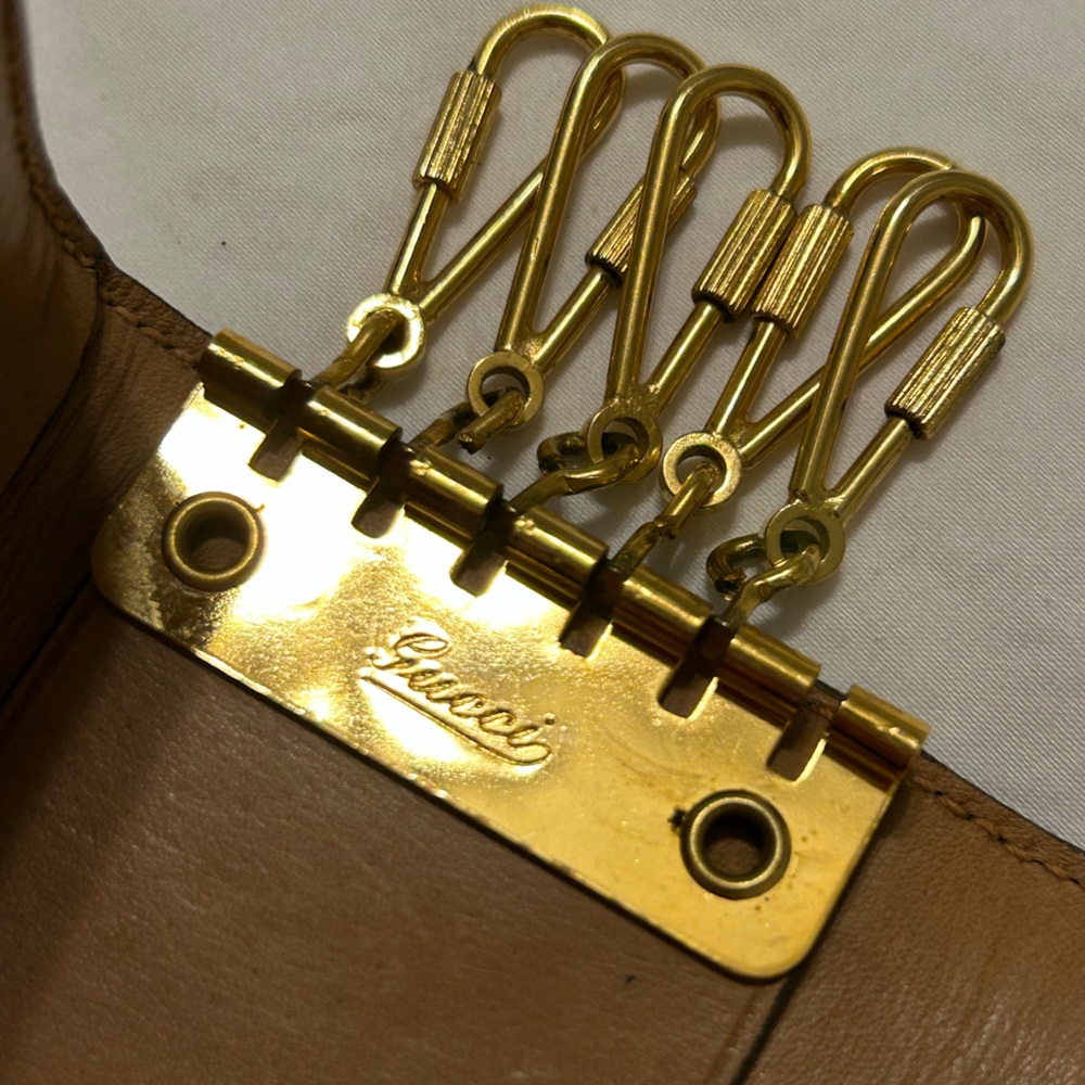 Gucci Vintage GG Signiture Leather/ Canvas Key Holder Wallet (Gold Inlay Canvas) - Picture 16 of 16